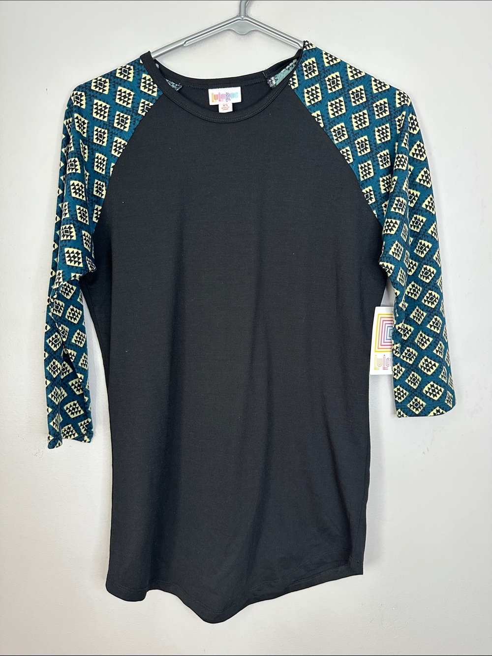 Black Raglan Sleeve Men's Shirt with Teal Patterned Sleeves Size XS NWT